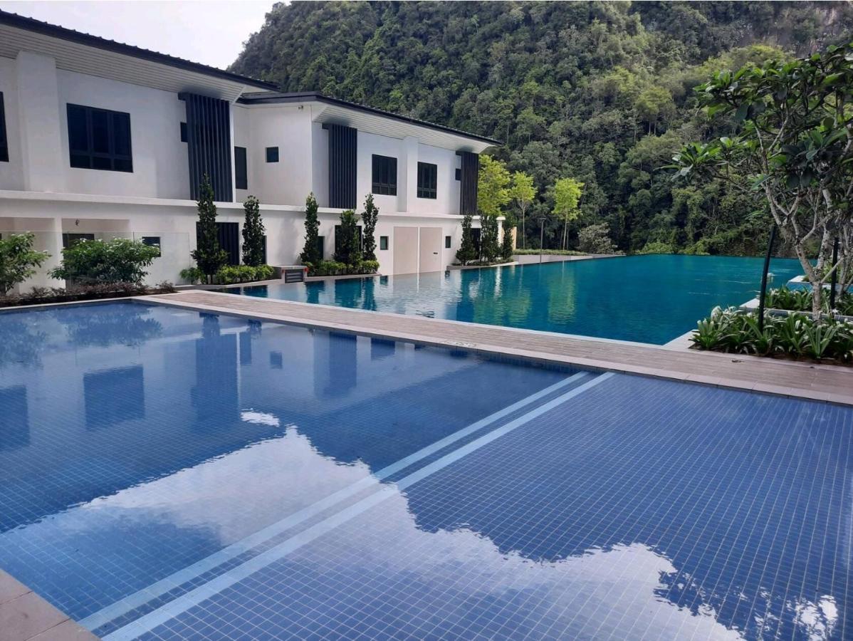 De Hotspring 6 Pax Suite @ Sunway Onsen Ipoh Luaran gambar